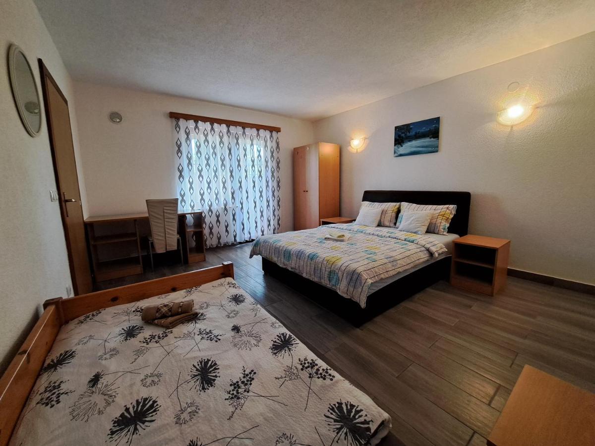 Apartman Morana Slunj Exteriör bild