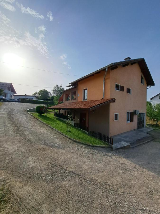 Apartman Morana Slunj Exteriör bild